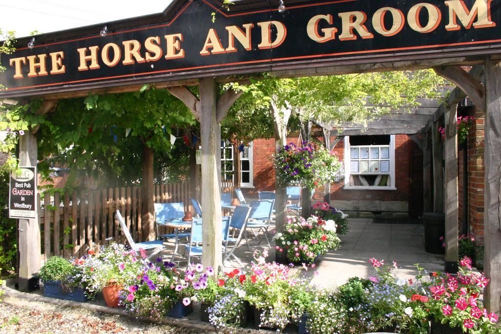 Horse & Groom B&B เวสต์เบอรี ภายนอก รูปภาพ