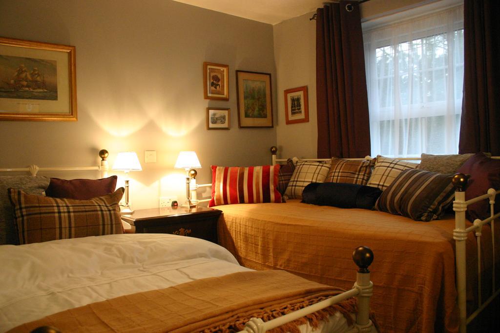 Horse & Groom B&B เวสต์เบอรี ภายนอก รูปภาพ
