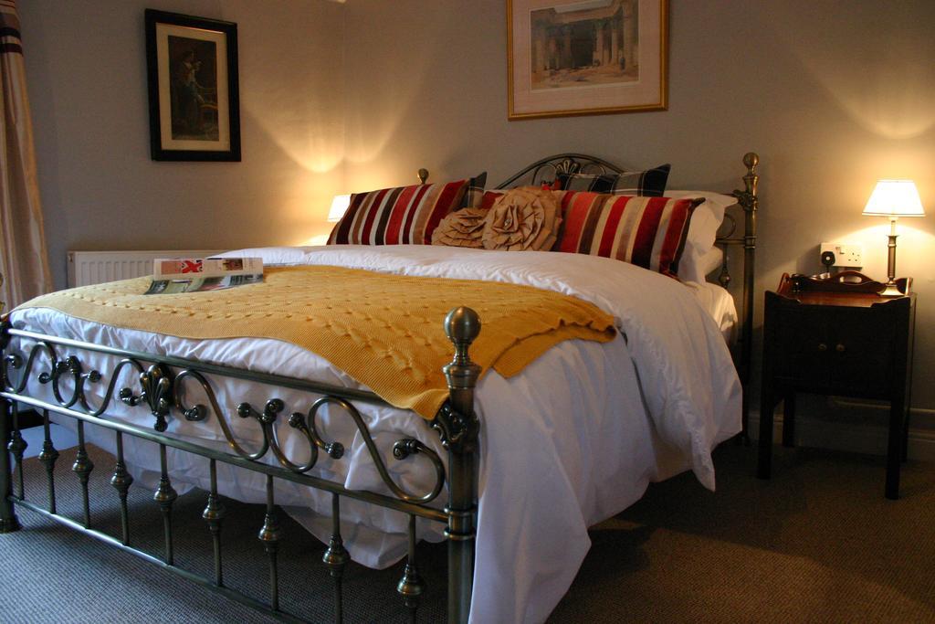 Horse & Groom B&B เวสต์เบอรี ภายนอก รูปภาพ